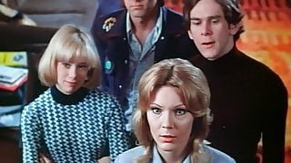 Confessions Of A Young American Housewife (1974)